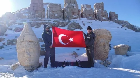 Nemrut Dağı'nda Kayak Keyfi