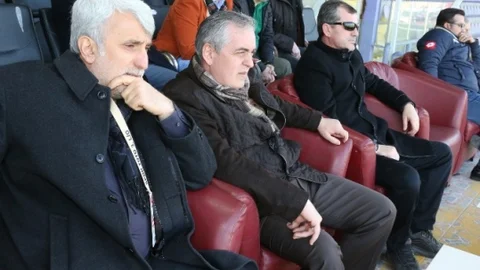 Başkan Aydın Taraftarla Birlikte Maç İzledi