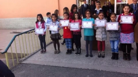 Kitap Kurtlarına Ödül