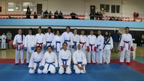 Adanalı Kareteciler Sakarya'ya İddialı Gitti