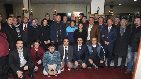 Tuşba Belediyesi'nden Sporculara Onur Yemeği