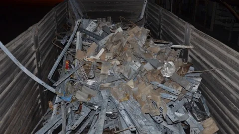 Karayolları Deposundan 8 Ton Hurda Çalındı