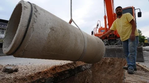 Selçuk'a Atık Su Şebekesi Ve Yağmur Suyu Kanalı