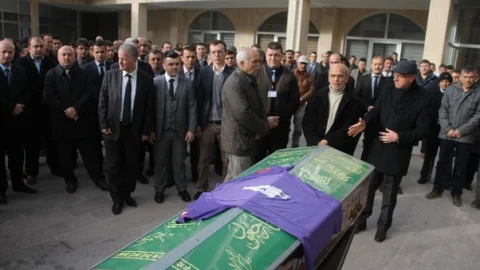 Eski Futbolcu İçin Belediyede Tören Düzenlendi