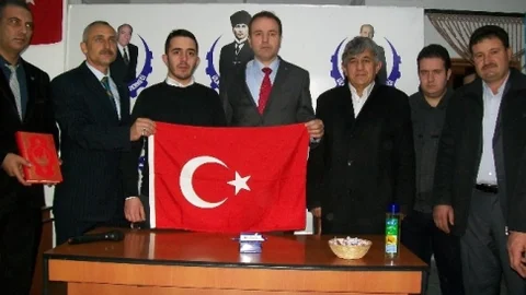 Eskişehir Ülkücü İşçiler Derneği'nde Bayrak Değişimi