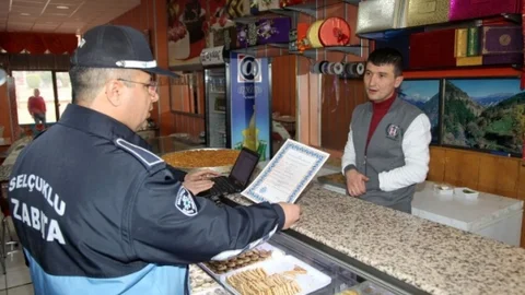 Selçuklu'da Hafta Tatili Ruhsat Denetimleri Devam Ediyor