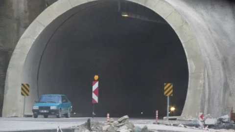 Tüneller Açıldı Yollar Kısaldı