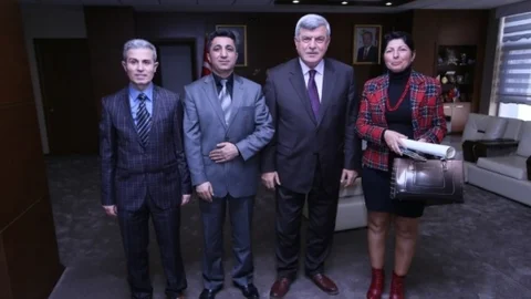 Başkan Karaosmanoğlu Genç Sporcularla Buluştu