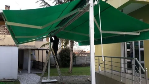 Kartepe Belediyesi'nden Camilere Tente Uygulaması