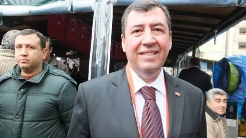 Burhaniye CHP'de Tarık Erdil Kazandı
