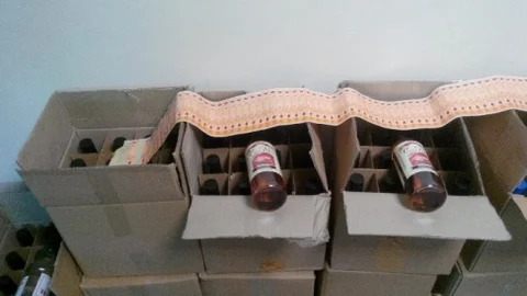 Bursa'da Bandrolsüz Sigara Ve Kaçak İçki Operasyonu