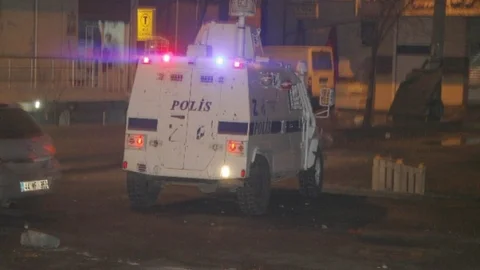 Diyarbakır'da Kobani Kutlamaları Sonrası Olaylar Çıktı