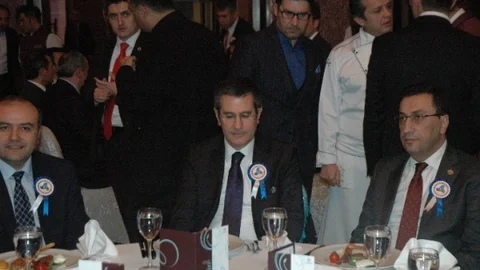 Bakanlıktan Dünya Gümrük Günü'nde Yemekli Kutlama