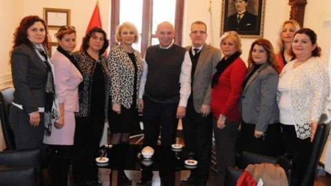Süleymanpaşa Kent Konseyi Kadın Meclisi Süleymanpaşa Belediye Başkanı Ekrem Eşkinat'la Bir Araya Geldi