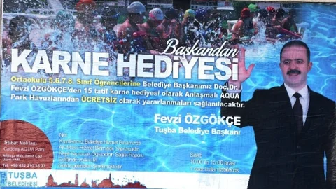 Başkan Özgökçe'den Öğrencilere Karne Hediyesi