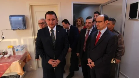 Menderes Vergi Dairesi Yeni Binasında Hizmete Başladı