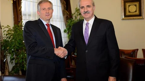 Başbakan Yardımcısı Numan Kurtulmuş