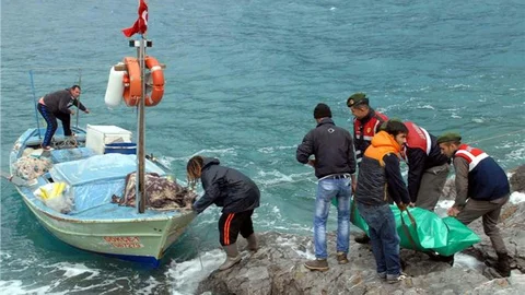 Fethiye'de sahilde erkek cesedi bulundu