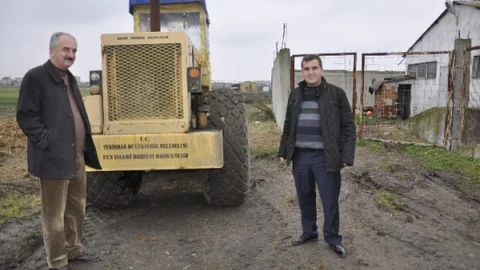 CHP Muratlı İlçe Başkanı Gençtürk Belediye Parkı Çalışmalarını Yerinde İzledi