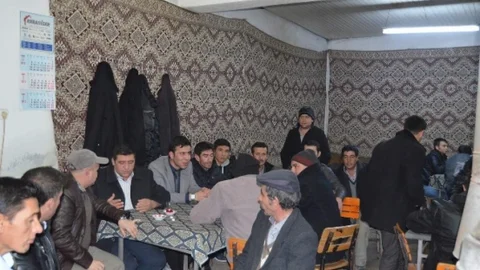 Şuhutlu Ak Gençler Köy Ziyaretlerine Devam Ediyor