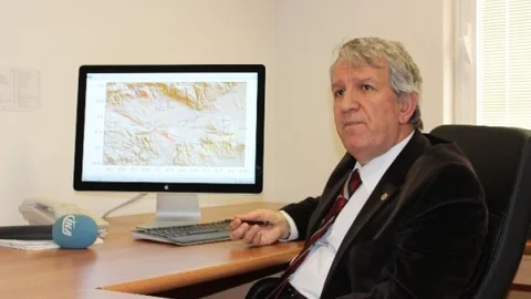 (Özel Haber) Yerbilimci Profesörden “Depremlerde Artış Var” Uyarısı