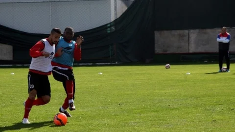 Antalyaspor Karşıyaka Maçının Hazırlıklarını Sürdürüyor