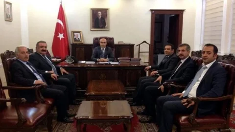 Tarım Kredi Kooperatifinden Vali Ve Başkan'a Ziyaret