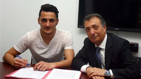 Mustafa Pektemek, Beşiktaş'ta kaldı