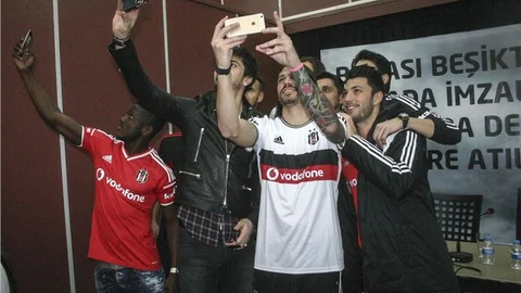 Beşiktaşlı futbolculardan özçekim