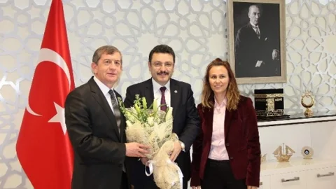 AK Parti Trabzon İl Başkanı Haydar Revi Ziyaretlerini Sürdürüyor