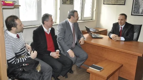 Emniyet Müdüründen Kgd'ye Ziyaret