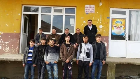 Körfez'de Köylere Merkez Mahalleler Gibi Hizmet Götürülüyor