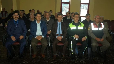 Okul Servis Araç Sürücülerine Seminer