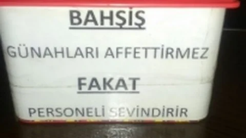 Bu Yazıyı Gören Bahşiş Atmadan Geçmiyor
