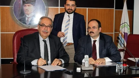 Adıyamsn'da Gergin Tören