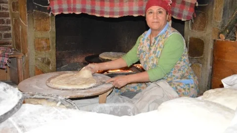 Bir Dilim Ekmek Hediye Etti Hayatı Değişti