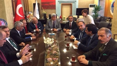 Karaosmanoğlu Ve Üzülmez Mersin'de