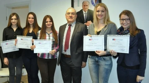 İzmirsem'den Yabancı Öğrencilere Türkçe Eğitimi