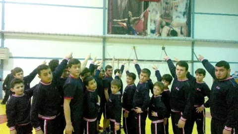 İznikli Güreşçilere Federasyondan Malzeme Yardımı