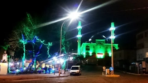 Anamur'da Camiler Işıklandırılıyor