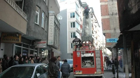 Hakkari'de Korkutan Duman