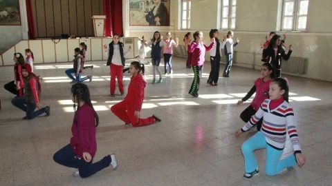 Kastamonu Belediyesi Halk Oyunları Ekibi Kurdu
