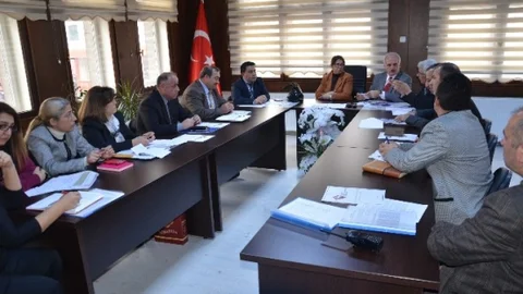 Kadınlara Yönelik Şiddet Ve Töre Cinayetleri İçin Toplantı Yapıldı