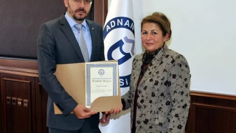 Adü Hastanesi Bağışçısını Onurlandırdı