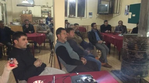 Çiftçiler Temel Besicilik Ve Hayvan Hastalıkları Hakkında Bilgilendirildi