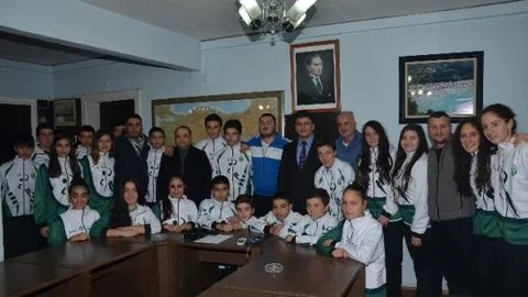 Hentbol Şampiyonu ‘Kozlu' Oldu