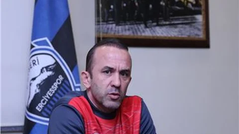 Suat Altın İnşaat Kayseri Erciyesspor Teknik Direktörü Özdilek