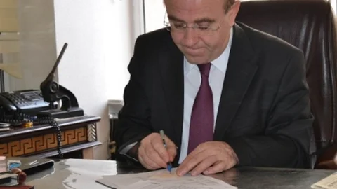 Nüfus Cüzdanlarında Tc Numarası Olmayanlara Uyarı