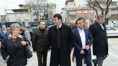 Dündar Hürriyet Mahallesi'ni Gezdi