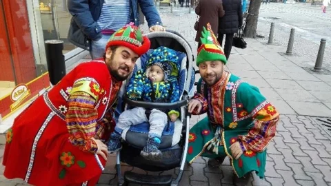 Hacivat-Karagöz Bulgaristan'da Sergilendi